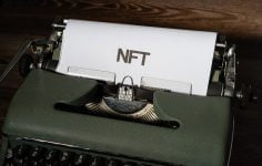NFT (Non-Fungible Token) Nedir